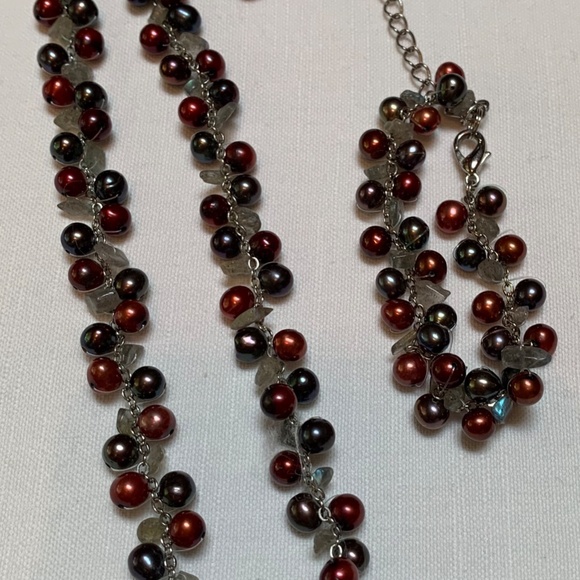 Crimson & Gunmetal Freshwater Pearl Set - Picture 6 of 6